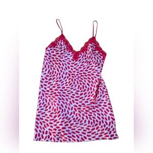 Victoria's Secret Lipstick Print Chemise With Lace Detail Size M